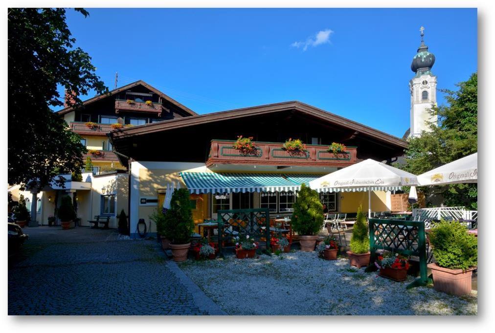 Hotel Attergauhof Sankt Georgen im Attergau Exterior foto